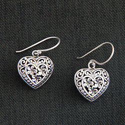 Sterling Silver 'Loyal Hearts' Earrings (Indonesia)