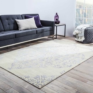 Iris Hand-Knotted Medallion Silver/ Ivory Area Rug (8' X 11')