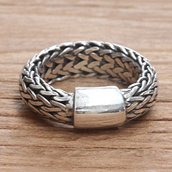 Sterling Silver Men's 'Dragon Sigh' Ring (Indonesia)