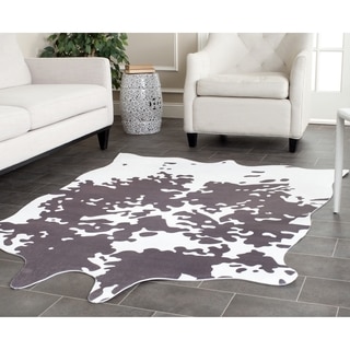 Safavieh Faux Cowhide Grey/ White Polyester Rug (5' x 6'6)