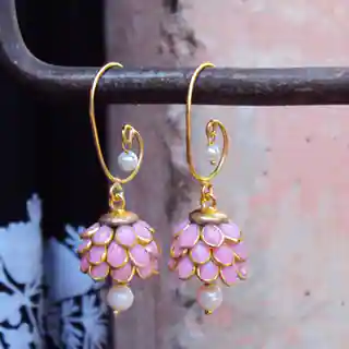 Handmade Sitara Goldtone Rose Floral Cluster Dangle Earrings (India)