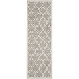 Safavieh Indoor/ Outdoor Amherst Light Grey/ Ivory Rug (2'3 x 9')
