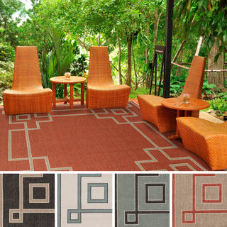 Meticulously Woven Odette Contemporary Geometric Indoor/Outdoor Area Rug (7'3 Square)