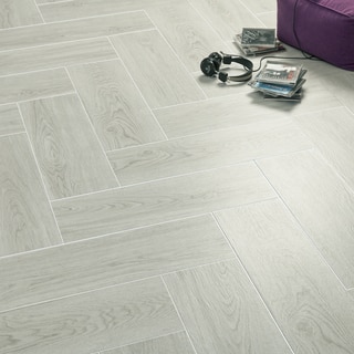 SomerTile 7.875x23.625-inch Finca Perla Ceramic Floor and Wall Tile (Case of 9)