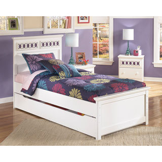Signature Design by Ashley Zayley White Panel Bed with Trundle