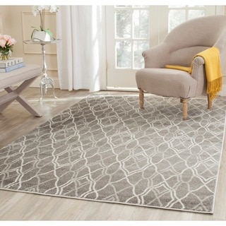 Safavieh Indoor/ Outdoor Amherst Grey/ Light Grey Rug (10' x 14')