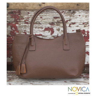 Handcrafted Leather 'Casual Chic' Baguette Handbag (Mexico)