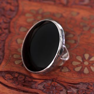 Handmade Sterling Silver 'New Moon over Taxco' Obsidian Ring (Mexico)