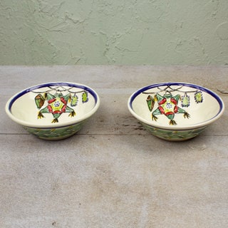 Set of 2 Handmade Majolica Ceramic 'Pi atas' Bowls (Mexico)