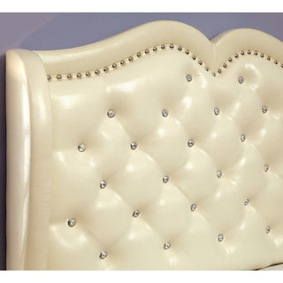 Furniture of America Roselie Tufted Leatherette Platform Bed