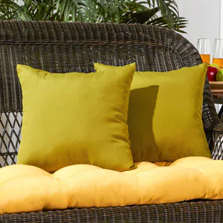 17-inch Outdoor Kiwi Square Accent Pillow (Set of 2)