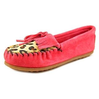 Minnetonka Leopard Kilty Youth Round Toe Leather Pink Loafer