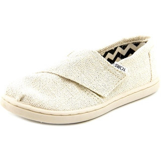 Toms Classic Round Toe Canvas Loafer