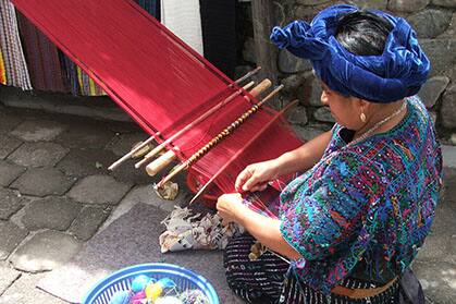 Regional weaver with loom