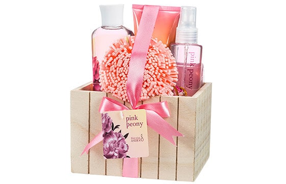 Pink peoney bath gift set