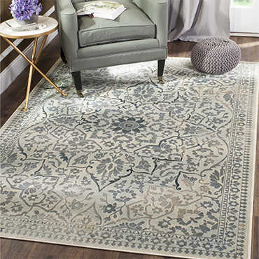 Vintage oriental rug in grey and crème 